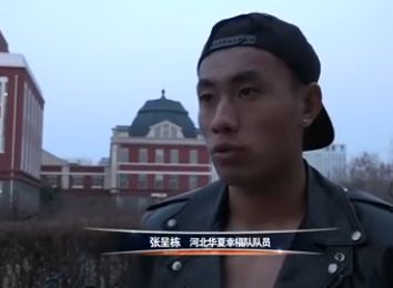 隆戈写道：“明天（北京时间后天）西米奇将上演他在AC米兰的意甲首秀，并且会首发出战。